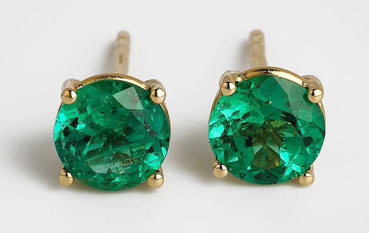 Round studs 6 mm design reference